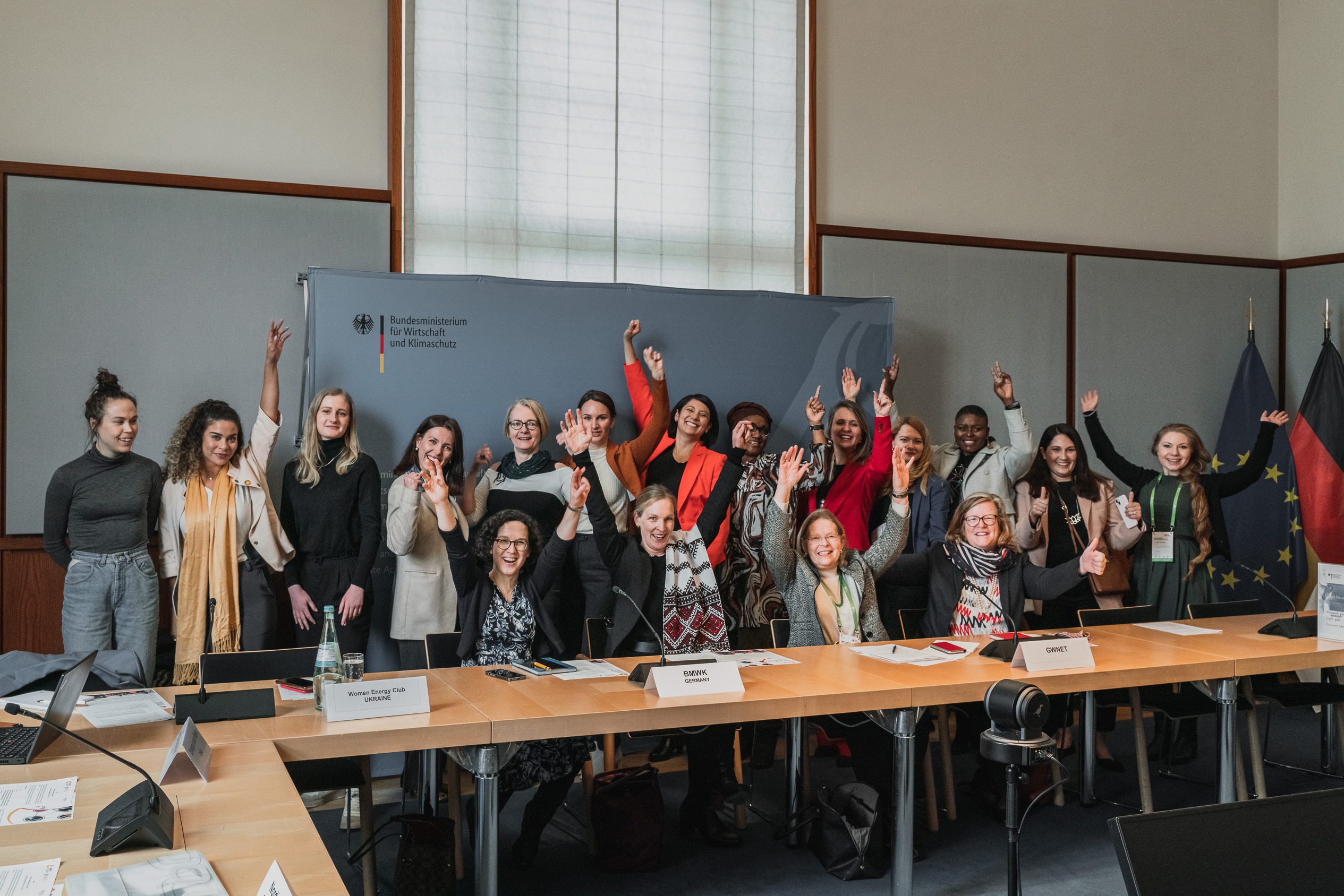 Women's networks meeting BETD 2023 Group photo of event participants
